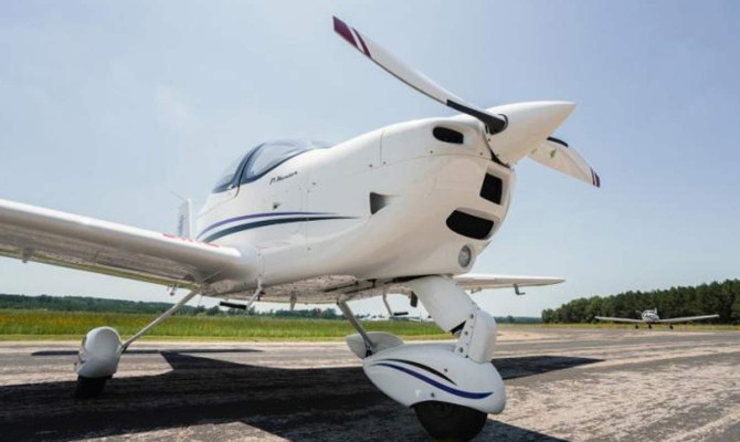new plane for SFA's aviation sciences program