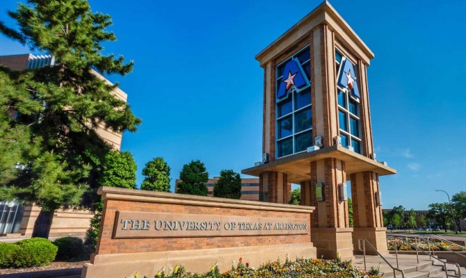 The UT Arlington Tower on a nice sunny day