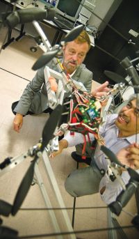 UT Arlington Electrical Engineering Professor Frank Lewis, Ph.D., was among a team of scientists who patented an innovative method that improves an operator’s ability to make real-time decisions when controlling remote devices such as drones.